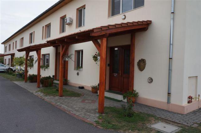 Vila Zoppas Inn Sînnicolau Mare Εξωτερικό φωτογραφία
